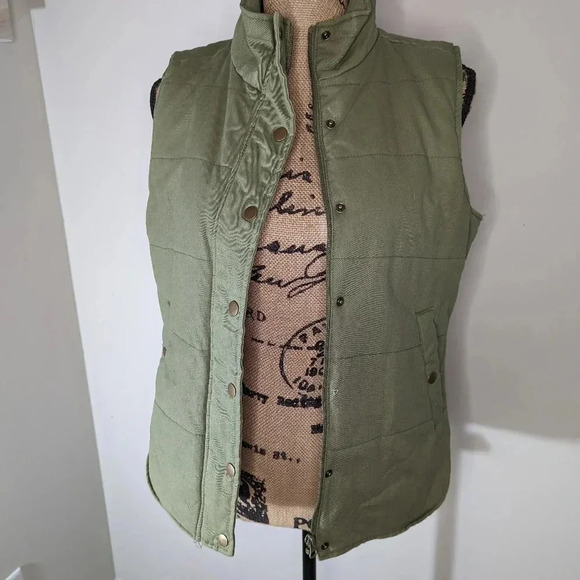 True craft snap button vest - Picture 2 of 3
